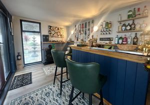 Photo 19- click for photo gallery